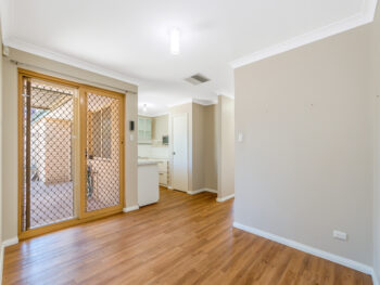 Listing image for 4/33 Chesterton Road, Bassendean  WA  6054