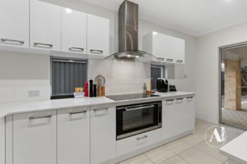 Listing image for 3 Glenora Way, Harrisdale  WA  6112
