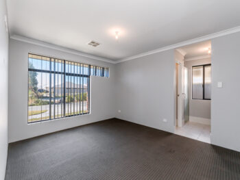 Listing image for 28 Siltstone Road, Haynes  WA  6112