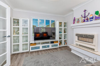 Listing image for 23 Chatsworth Gate, Canning Vale  WA  6155