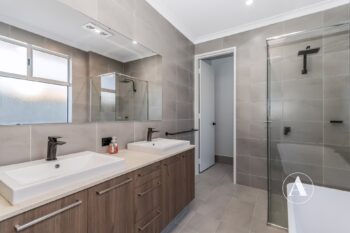 Listing image for 8 Malurus Way, Wellard  WA  6170