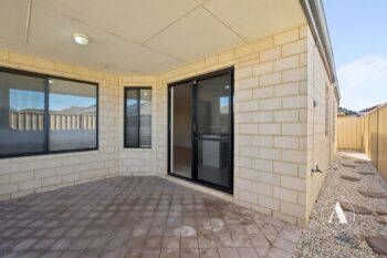 Listing image for 2/3 Paros Lane, Canning Vale  WA  6155