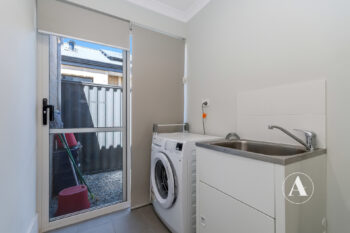 Listing image for 33 Glenlossie Avenue, Haynes  WA  6112