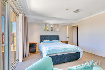 Listing image for 5 Berkeley Loop, Piara Waters  WA  6112