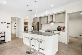 Listing image for 8 Ogilvie Way, Harrisdale  WA  6112