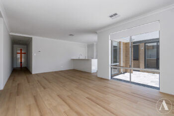 Listing image for 28 Larcom Road, Lakelands  WA  6180