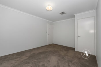 Listing image for 25 Woorabinda Rise, Lakelands  WA  6180