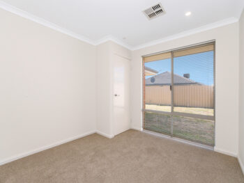Listing image for 44 Middle Parkway, Canning Vale  WA  6155