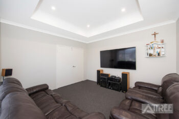 Listing image for 28 Hydrangea Road, Treeby  WA  6164