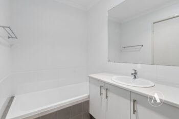 Listing image for 42 Nyilla Approach, Baldivis  WA  6171