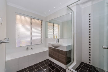 Listing image for 63 Waterfoot Loop, Canning Vale  WA  6155