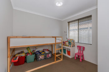 Listing image for 12 Middle Parkway, Canning Vale  WA  6155