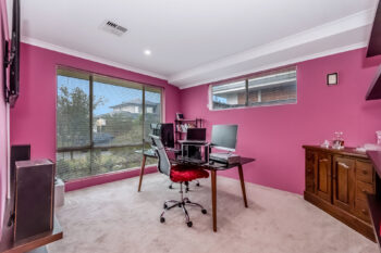 Listing image for 7 Bauxite Road, Treeby  WA  6164