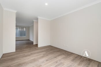 Listing image for 17 Dudbrook Way, Dudley Park  WA  6210