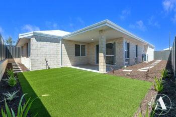 Listing image for 5 Siesta Way, Madora Bay  WA  6210