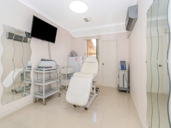 Listing image for 37 Lausanne Way, Canning Vale  WA  6155