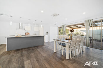 Listing image for 4 Ferntree Close, Thornlie  WA  6108