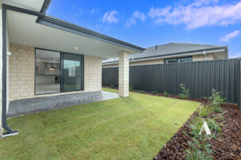 Listing image for 9 Swainsona Road, Henley Brook  WA  6055