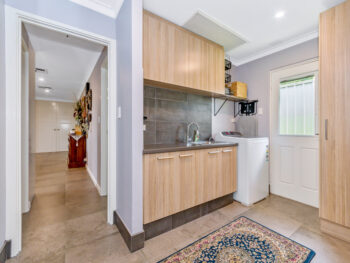 Listing image for 15 Empire Way, Thornlie  WA  6108