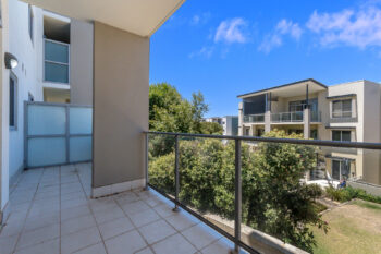 Listing image for 7/105 Wentworth Parade, Success  WA  6164