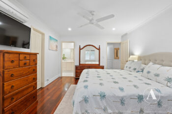 Listing image for 38 Stockmans Close, Oakford  WA  6121