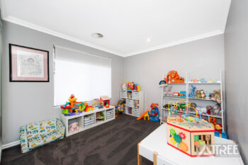 Listing image for 5 Appleton Road, Piara Waters  WA  6112