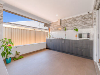 Listing image for 6 Granite Road, Harrisdale  WA  6112