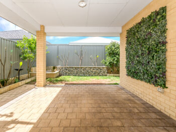 Listing image for 10 Medawar Loop, Piara Waters  WA  6112