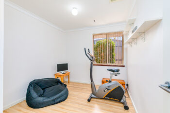 Listing image for 14 Poplar Place, Thornlie  WA  6108