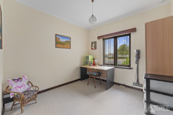 Listing image for 93 Thornlie Avenue, Thornlie  WA  6108