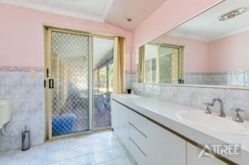 Listing image for 215 Station Street, East Cannington  WA  6107