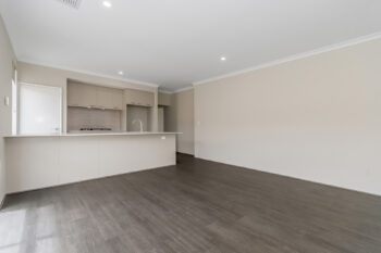 Listing image for 5 Somerset Way, Lakelands  WA  6180