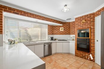 Listing image for 6 Chelmsford Avenue, Port Kennedy  WA  6172