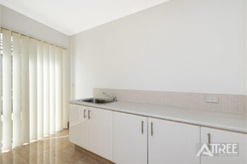 Listing image for 3/8 Batsford Way, Canning Vale  WA  6155