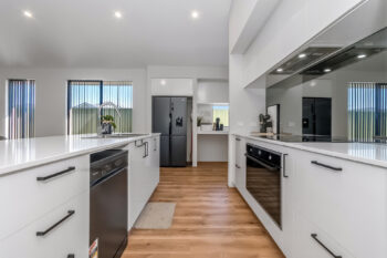 Listing image for 21 Stonecrop Crescent, Henley Brook  WA  6055