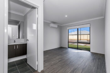 Listing image for 2A Karnak Parkway, Dawesville  WA  6211