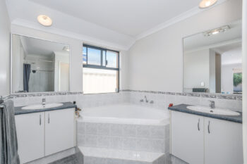 Listing image for 14 Granada Loop, Canning Vale  WA  6155