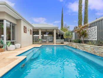 Listing image for 4 Annandale Way, Harrisdale  WA  6112