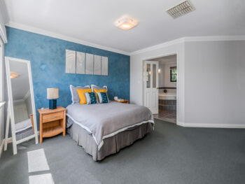 Listing image for 12 Luton Court, Canning Vale  WA  6155