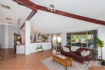 Listing image for 17 Pinewood Walk, Canning Vale  WA  6155