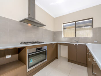 Listing image for 10 Medawar Loop, Piara Waters  WA  6112