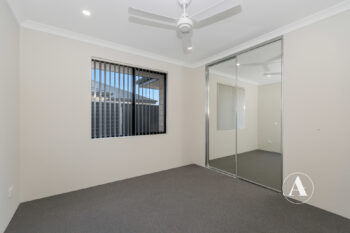 Listing image for 7B Kembla Way, Lakelands  WA  6180
