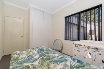 Listing image for 1/11 Yewers Drive, Champion Lakes  WA  6111
