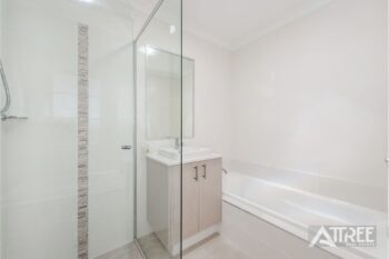 Listing image for 17 Liscombe Crescent, Harrisdale  WA  6112