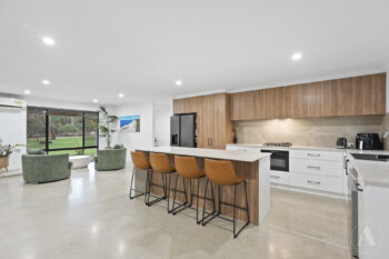 Listing image for 33 Stockmans Close, Oakford  WA  6121