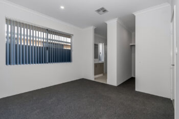 Listing image for 8 Capitola Way, Madora Bay  WA  6210