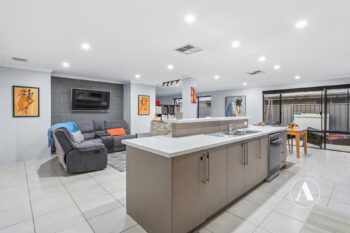 Listing image for 93 Princeton Circuit, Aubin Grove  WA  6164