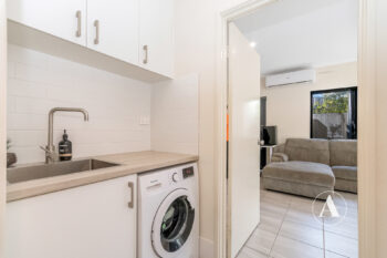 Listing image for 1/11 Yewers Drive, Champion Lakes  WA  6111