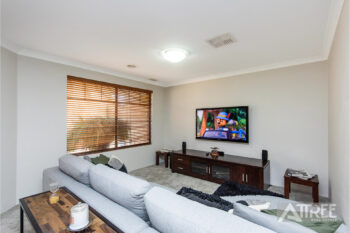 Listing image for 16 Fimister Parkway, Canning Vale  WA  6155