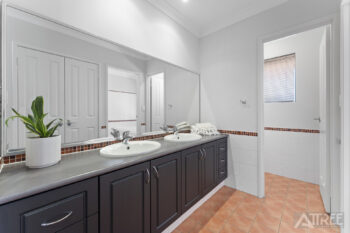 Listing image for 35 Triandra Court, Banjup  WA  6164